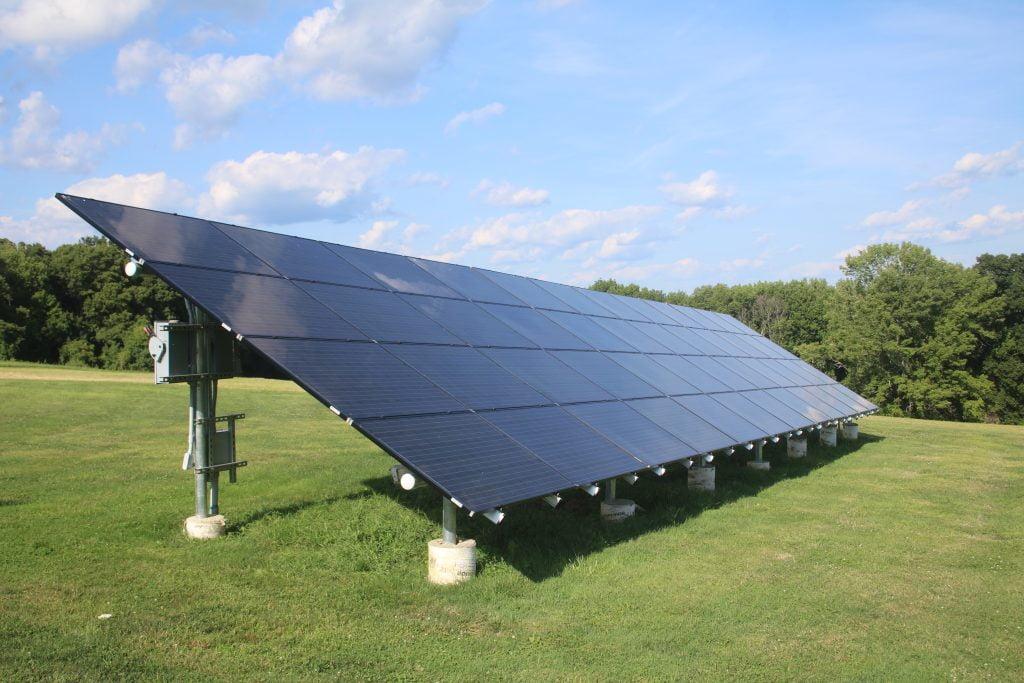 File:Ground mounted solar panels.gk.jpg